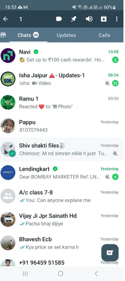 There is chat screen of whatsapp application